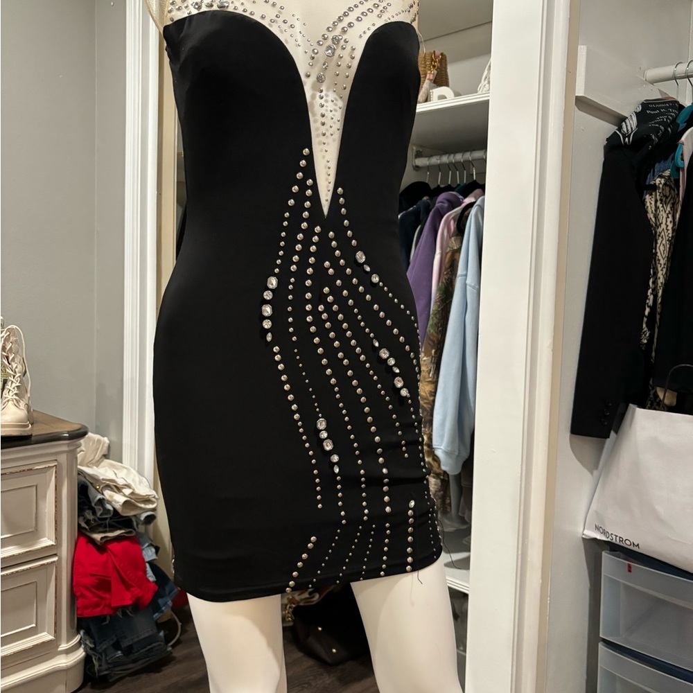 Cocktail dress with silver beads